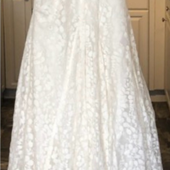 A) NWOT Galina Strapless Wedding Dress - Picture 7 of 7